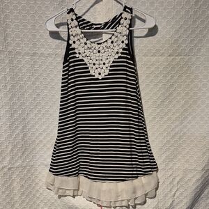 Beautees Kids Size 10 Black and White Striped Dress With Embroidery